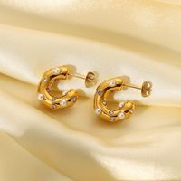 Fashion C-shaped 18k Gold Stainless Steel Hammer Pattern Pearl Inlaid Zircon Women's Earrings main image 1