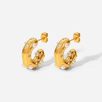 Fashion C-shaped 18k Gold Stainless Steel Hammer Pattern Pearl Inlaid Zircon Women's Earrings main image 6