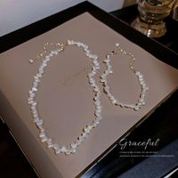Fashion Freshwater Pearl Necklace Simple Collarbone Chain Alloy Necklace main image 5