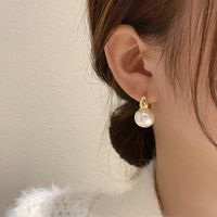 Fashion Pearl Earrings Niche Simple Alloy Ear Buckle Women main image 1