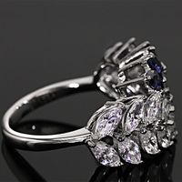 Creative Fashion Copper Inlaid Zircon Two-colors Small Leafs Ring Wholesale main image 4