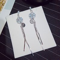 Boucles D&#39;oreilles Coréennes En Alliage De Flocon De Neige Coeur Géométrique Plein Diamant Long Pompon sku image 19