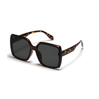 Fashion Polygonal Trend Contrast Color Sunglasses Wholesale sku image 2
