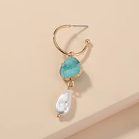 Fashion Simple Retro Natural Stone Crystal Cluster Pearl Earrings main image 4
