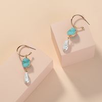 Fashion Simple Retro Natural Stone Crystal Cluster Pearl Earrings main image 6