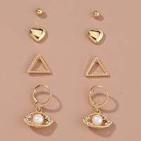 Simple Metal Retro Geometric Inlaid Pearl Earrings Set Wholesale main image 2