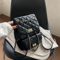 Texture Rhombus Embroidery Line Shoulder Backpack Fashion New Women's Bag 21*26*13cm main image 4