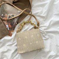 Vintage Straw Fashionable  Trendy Small Daisy Shoulder Handbag 23.5*18.5*8.5cm sku image 2