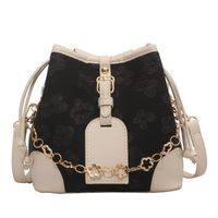 Chain Decorative Bucket Women's New Spring And Summer One-shoulder Messenger Small Bag 19.5*19*13cm sku image 2