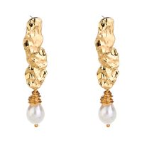 Fashion Retro Special-shaped Metal Baroque Pearl Earrings sku image 1