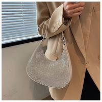 2022 New Fashion Rhinestone Shoulder Messenger Chain Crescent Bag 25.5*7.5*23cm sku image 4