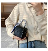 Spring New Women's Fashion Simple One-shoulder Square Messenger Mini Bag 11*11*7cm sku image 1