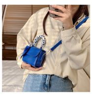 Spring New Women's Fashion Simple One-shoulder Square Messenger Mini Bag 11*11*7cm sku image 5