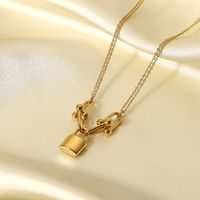 Fashion Stainless Steel Three-dimensionalu-shaped Chain Lock Shape Pendant Necklace main image 3
