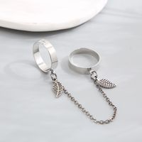Punk Fan Opening Adjustable Conjoined Leaf Chain Combination Ring main image 4