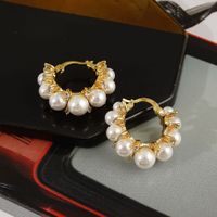 Vintage Inlaid Pearl Fashion Gold Copper Ear Buckle Wholesale main image 3