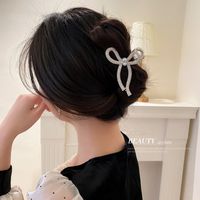 Diamond-encrusted Pearl Bow Grab Clip Hair Accessories main image 4