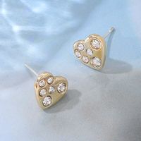Classic Simple Gold Heart Stud Earrings Rhinestone Versatile Earrings main image 1