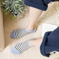 Spring And Summer New Women's Color Matching Stripes Shallow Mouth Invisible Socks main image 3