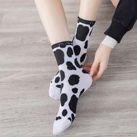 Four Seasons New Mid-tube Spotted Cow Socks Sweat-absorbing Striped Socks main image 5