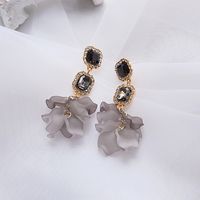 Retro Irregular Acrylic Crystal Black Rose Petal Earrings Wholesale main image 1