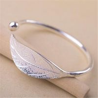 Fashion Bell Hollow Bracelet Dream Catcher Feather Push-pull Adjustable Copper Bracelet sku image 1