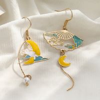 Creative Crane Ancient Fan Asymmetric Long Tassel Pearl Painting Oil Drop Earrings sku image 1
