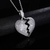 Mode Gebrochenes Herz Anhänger Voller Diamanten Kupfer Zirkon Herz Halskette main image 3