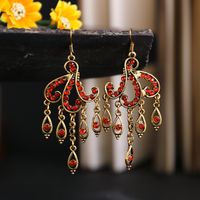 1 Par Estilo Étnico Semicírculo Borla Aleación Enchapado Embutido Diamante Artificial Mujeres Pendientes De Gota sku image 5