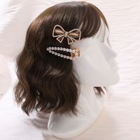 Classic Fashion Pearl Bow 2 Piece Hair Clip Set main image 5