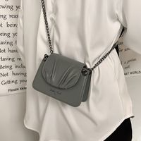 New Fashion Cloud Chain Small Square Bag Messenger Bag 9.5*15*7cm main image 3