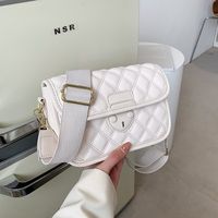 New Rhombus Embossed Solid Color Wide-band Messenger Small Square Bag 23*6*16cm main image 3