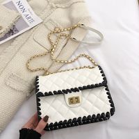 New Fashion Rhombus Embossed Braided Chain Contrast Color Messenger Bag 16*21*6cm main image 1