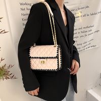 New Fashion Rhombus Embossed Braided Chain Contrast Color Messenger Bag 16*21*6cm main image 5