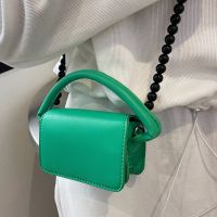 2022 New Acrylic Chain Solid Color Messenger Handbag 13*8.5*5.5cm main image 3