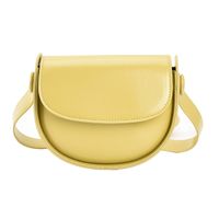 Spring And Summer Women's New Solid Color Messenger Saddle Bag 18*15*6cm sku image 1