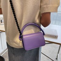 2022 New Acrylic Chain Solid Color Messenger Handbag 13*8.5*5.5cm sku image 1