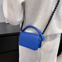 2022 New Acrylic Chain Solid Color Messenger Handbag 13*8.5*5.5cm sku image 5