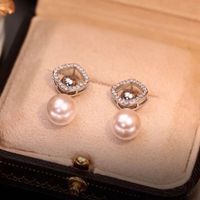 Real Gold Electroplating Zircon Pearl Square Fashion Alloy Earrings main image 3