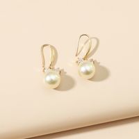 Boucles D&#39;oreilles En Perles De Mode Simples Boucles D&#39;oreilles En Alliage De Diamants Doux main image 4