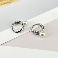 Fashion Natural Pearl Earrings Women's Copper Hoop Earrings sku image 2