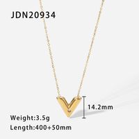 18k Gold-plated Stainless Steel V-shaped Inlaid Zirconium Pendant Necklace sku image 1