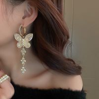 Fashion Rhinestone Pearl Butterfly Earrings Retro Alloy Earrings main image 3