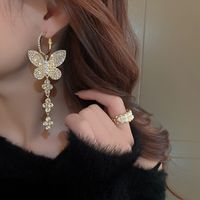 Fashion Rhinestone Pearl Butterfly Earrings Retro Alloy Earrings main image 5