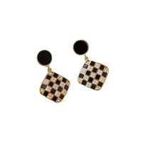 Fashion Black And White Checkerboard Square Pearl Alloy Earrings main image 6