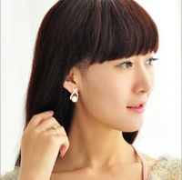Fashion Cross Full Diamond Pearl Stud Alloy Earrings Wholesale main image 1
