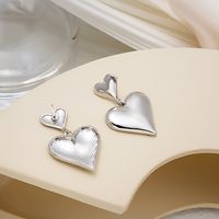 Simple Plain Three-dimensional Mirror Heart Alloy Drop Earrings Wholesale main image 5