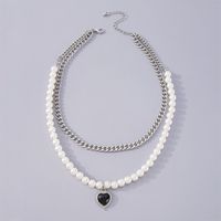 Simple Heart Pendant Fashion Retro Inlaid Pearl Double Layered Necklace main image 4