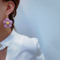 Retro Plush Smiley Flower Earrings main image 4