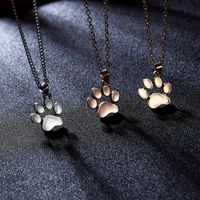 Cute Cat Paw Pendant Necklace Fashion Footprint Alloy Necklace main image 1